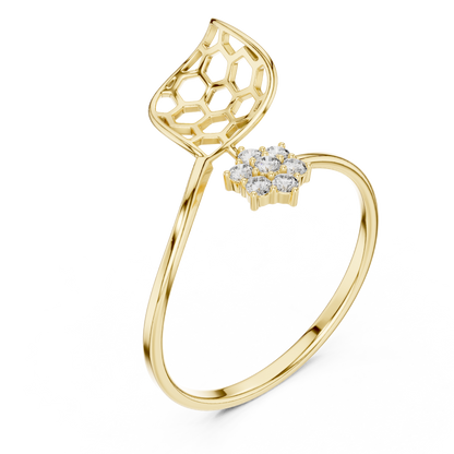 Honeycomb Inspired Diamond Ring | Luxury Openwork Gold Design | Elegant Floral Cluster Statement Jewelry
