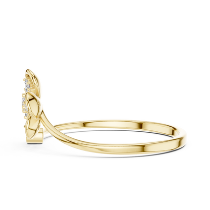 Soft floral diamond ring | crafted with luxury gold | an expression of refined beauty