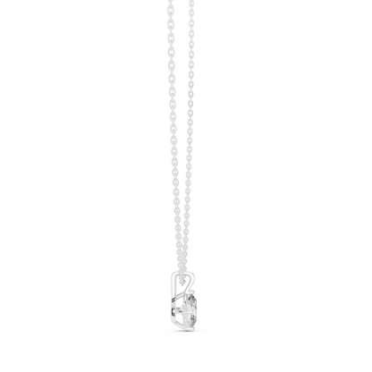 Signature diamond pendant elegance - Perfect for every occasion - A touch of timeless luxury