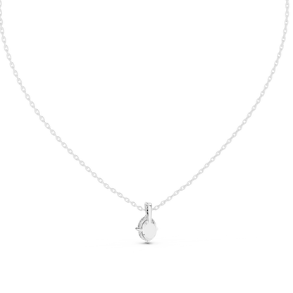 Signature diamond pendant elegance - Perfect for every occasion - A touch of timeless luxury