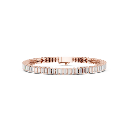 Structured sparkle statement - Designed with intention - Sophistication meets daily wear - Understated yet radiant - Luxury in simplicity - Perfect balance of brilliance